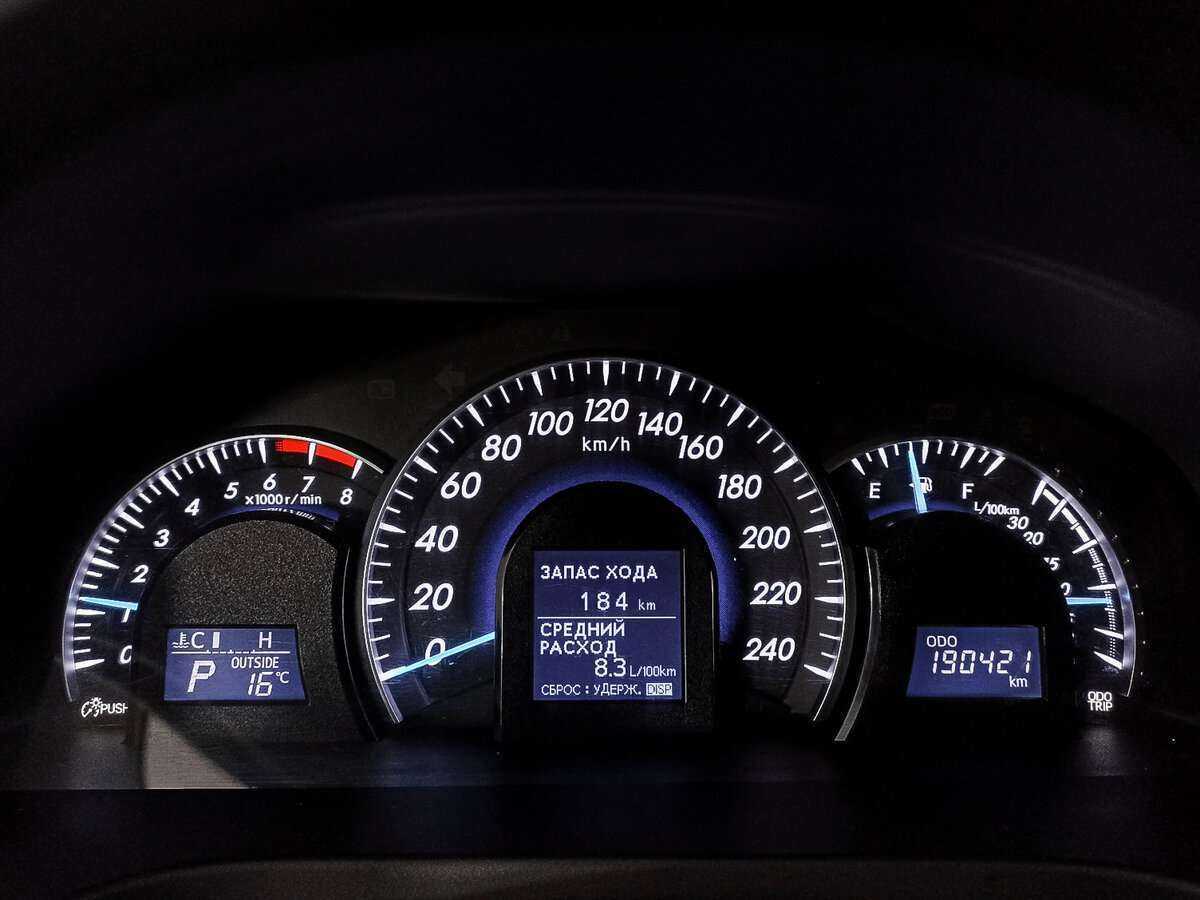 Продажа Б/У Тойота Камри. Фото: #10