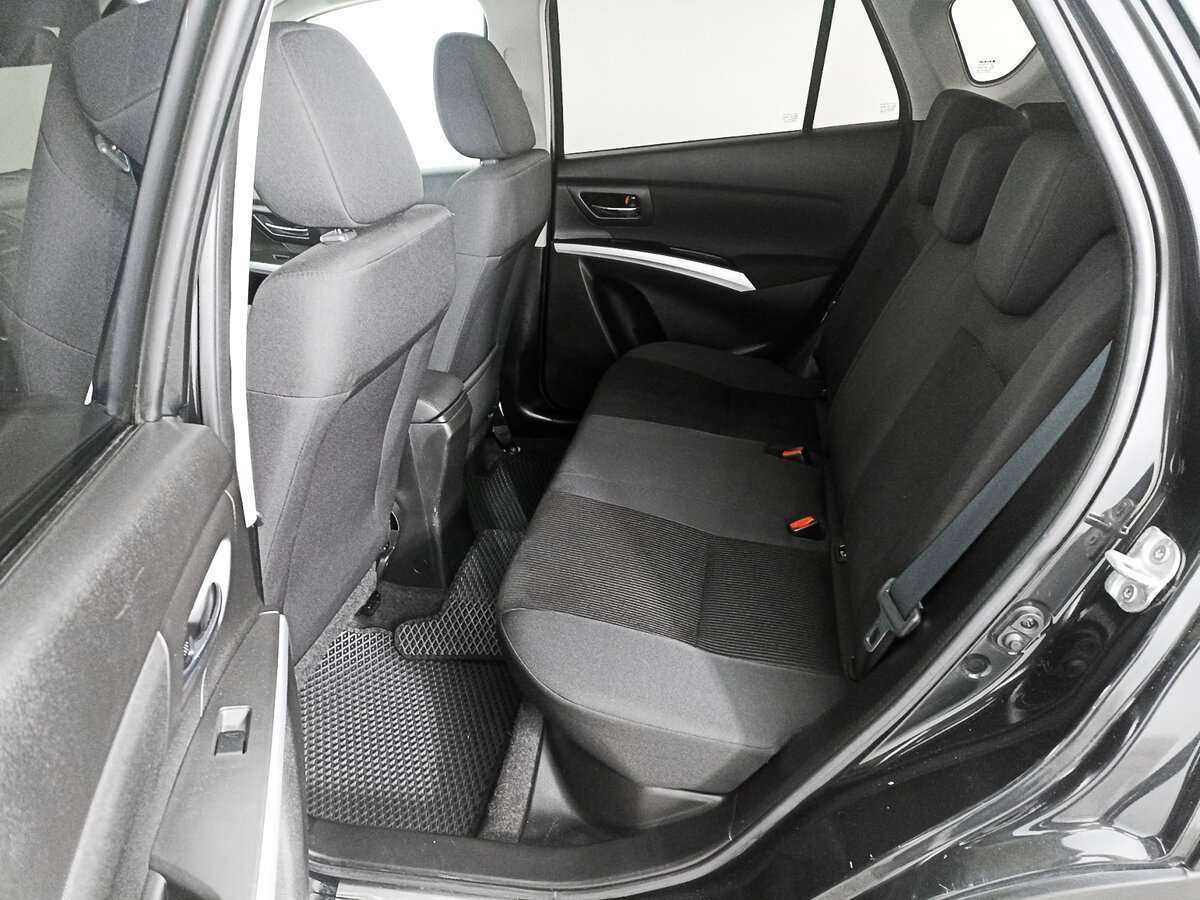 Продажа Б/У Сузуки С-Икс4. Фото: #9