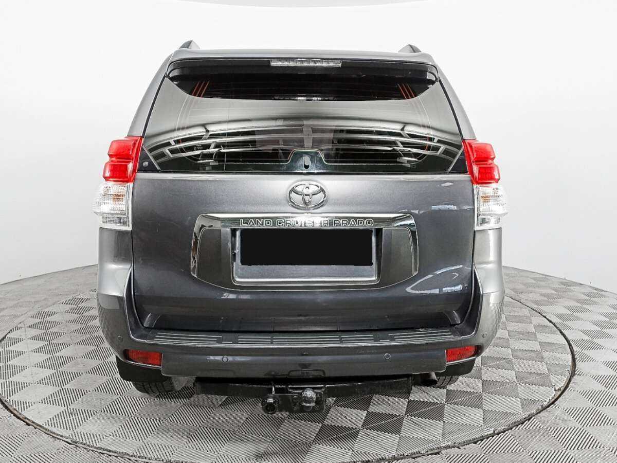 Купить Toyota Land Cruiser Prado с пробегом. Фото: #4