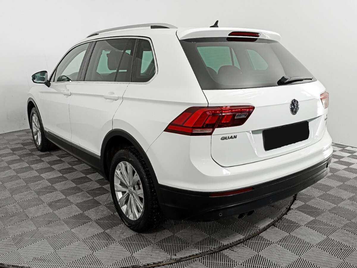 Купить Volkswagen Tiguan с пробегом. Фото: #6