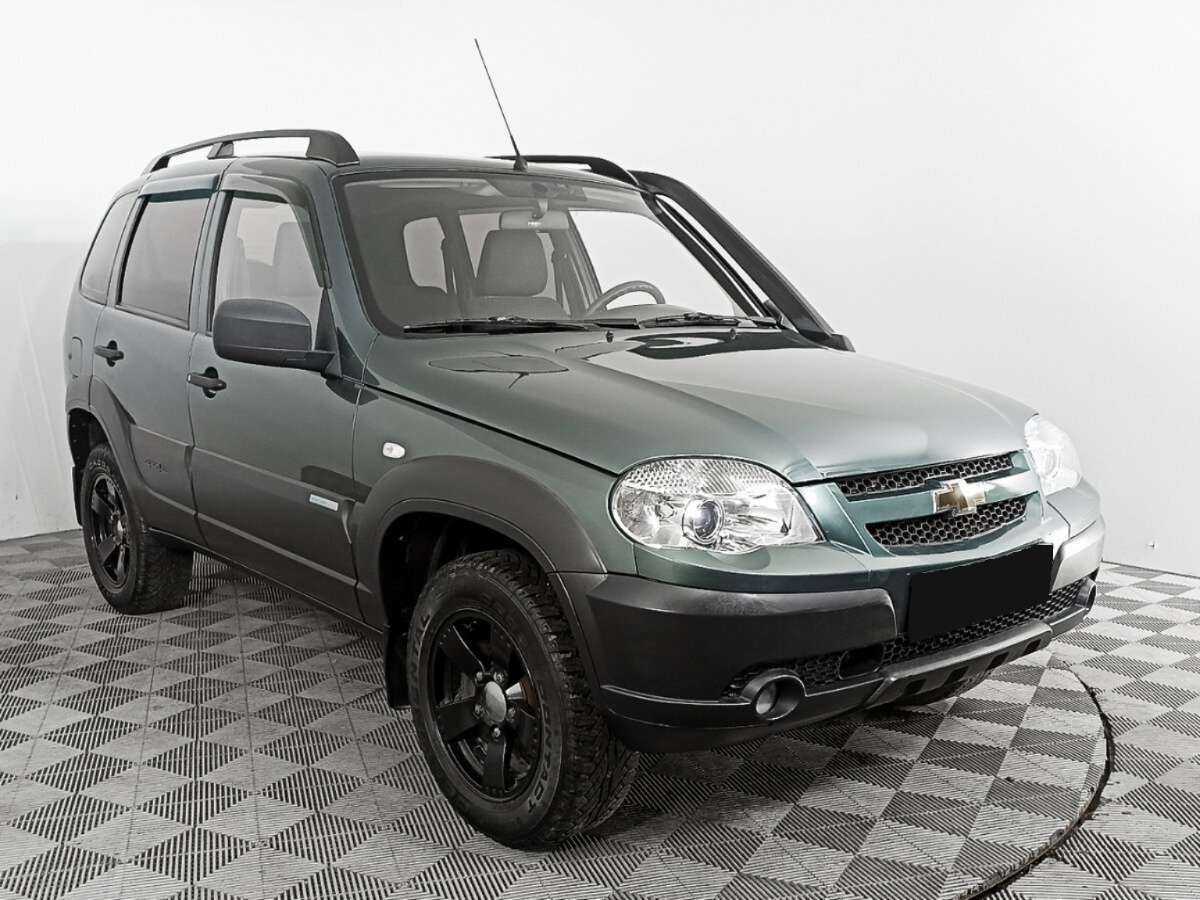 Купить Chevrolet Niva с пробегом. Фото: #2