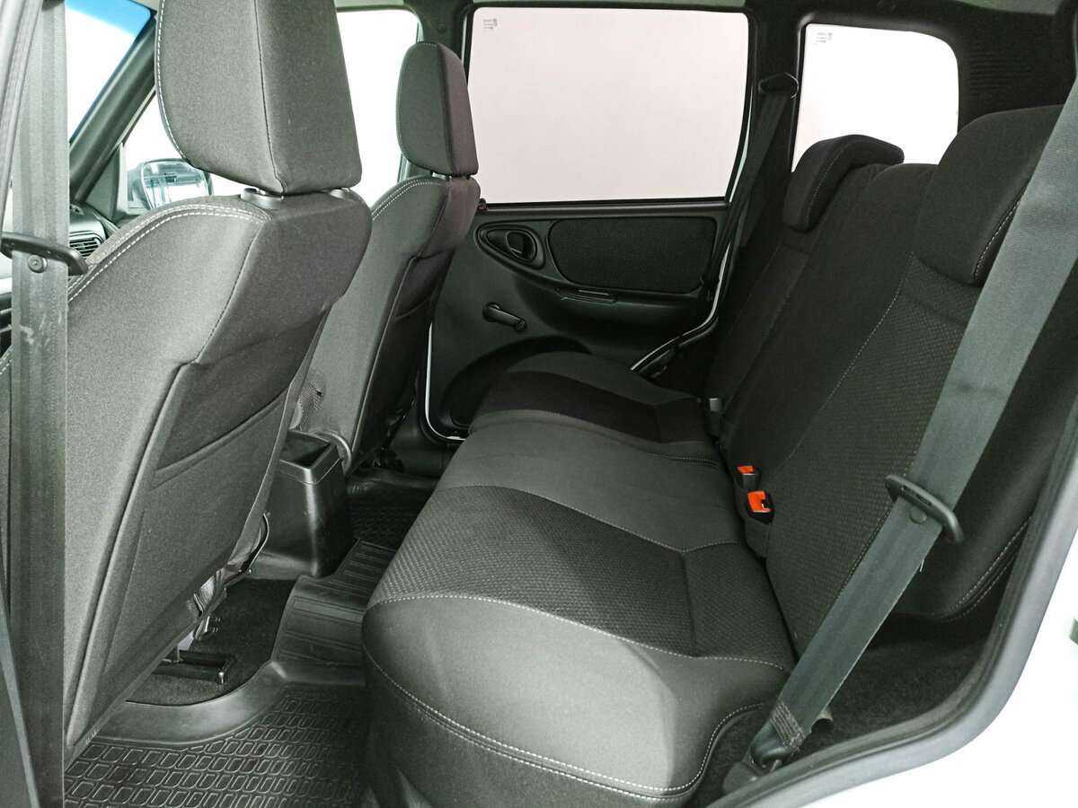 Купить Chevrolet Niva с пробегом. Фото: #7
