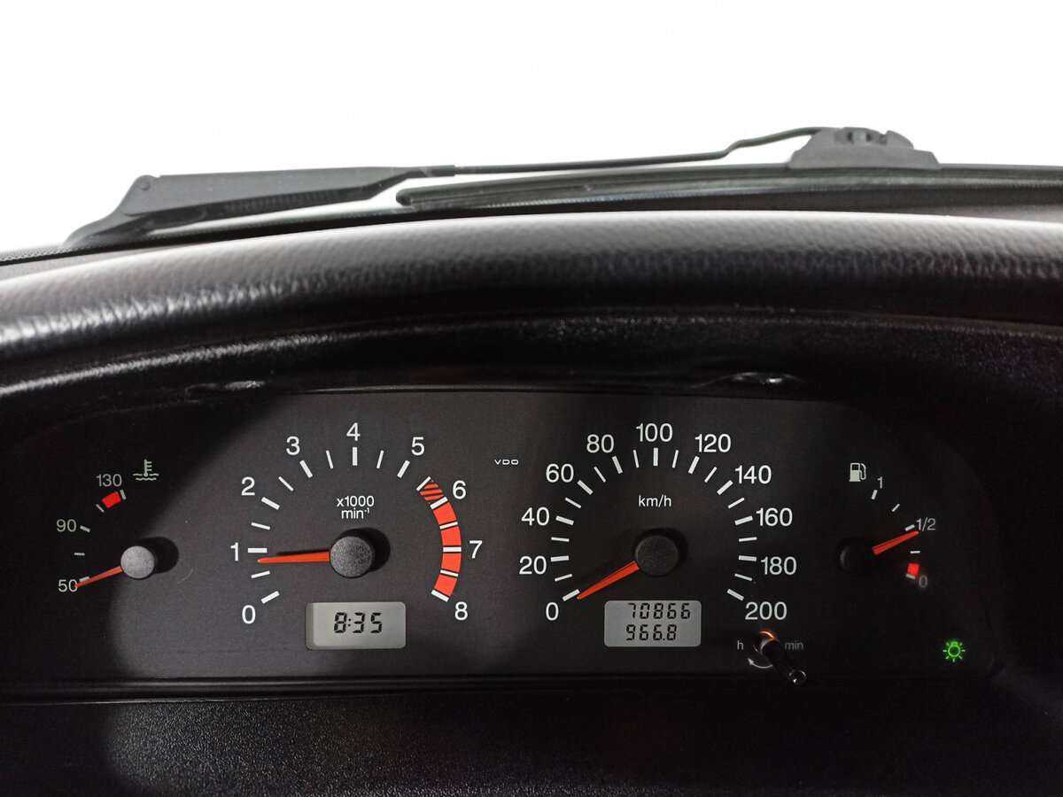 Купить Chevrolet Niva с пробегом. Фото: #8