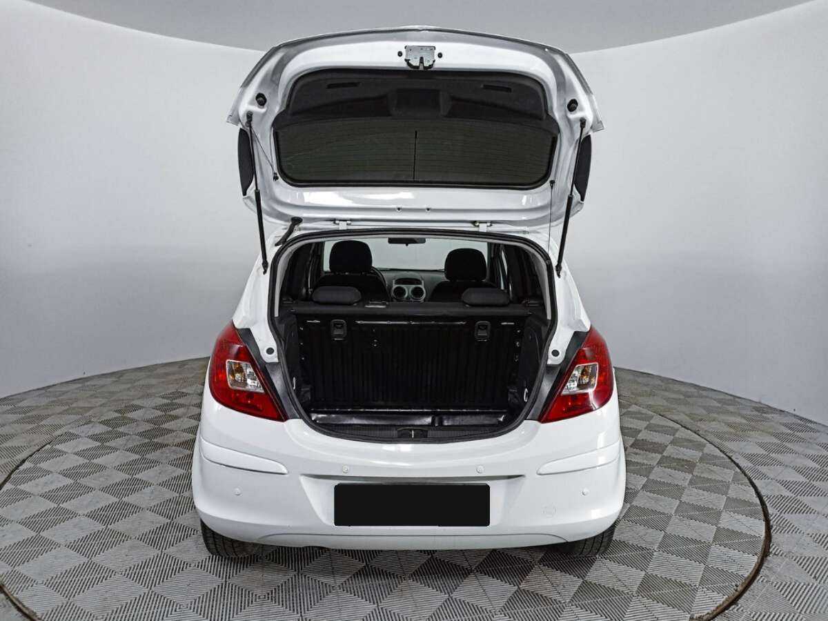 Купить Opel Corsa с пробегом. Фото: #9