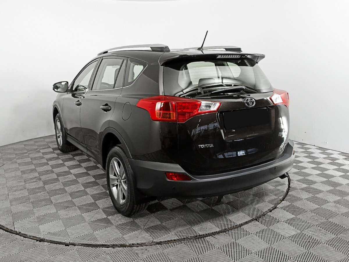 Купить Toyota RAV4 с пробегом. Фото: #6