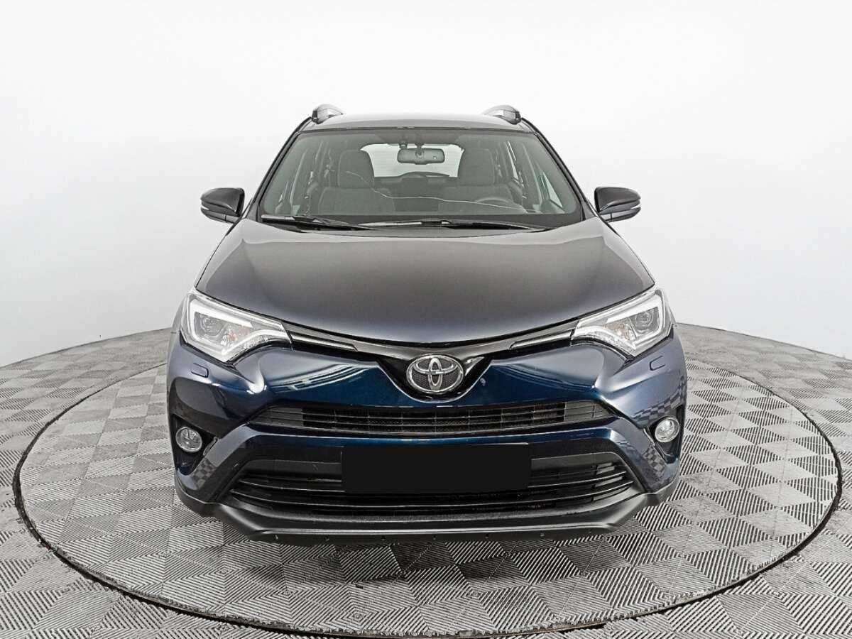 Купить Toyota RAV4 с пробегом. Фото: #1
