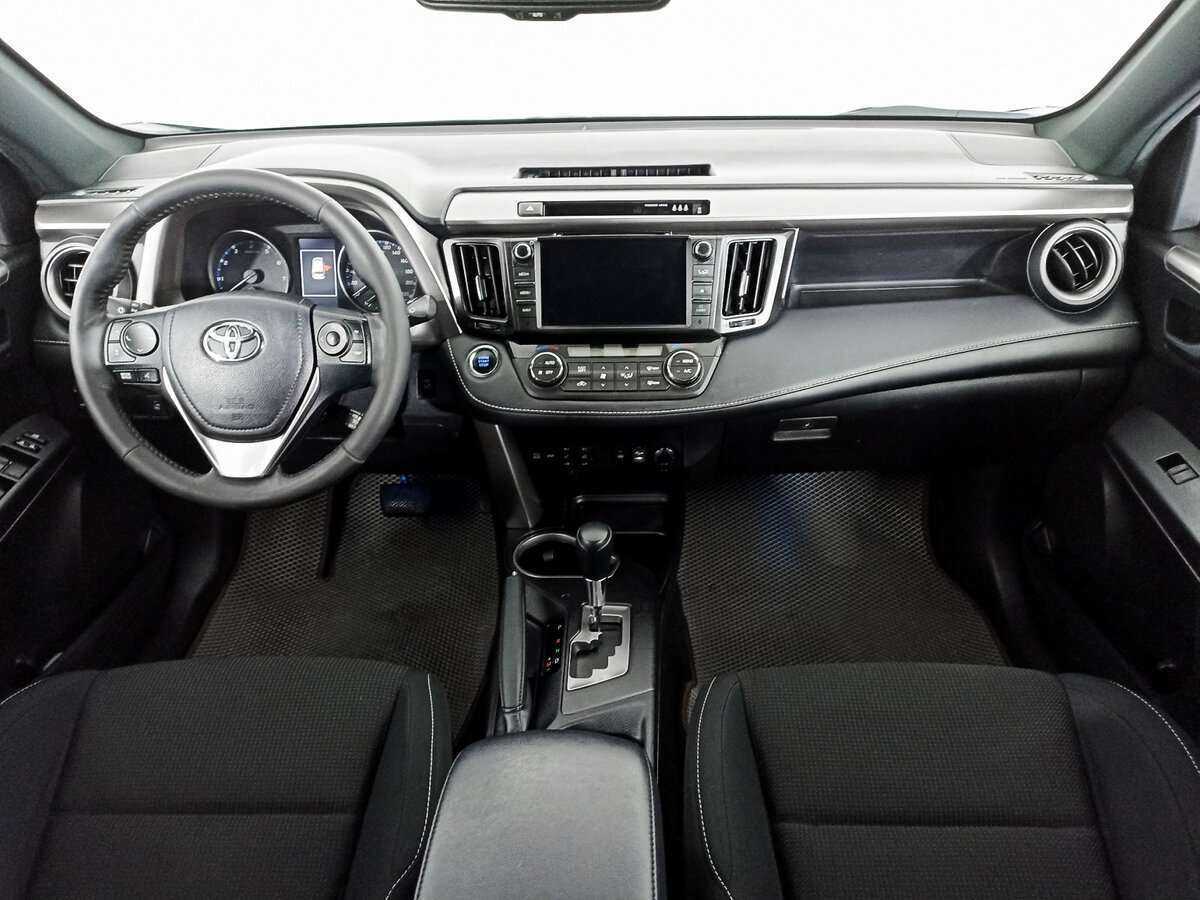 Купить Toyota RAV4 с пробегом. Фото: #13