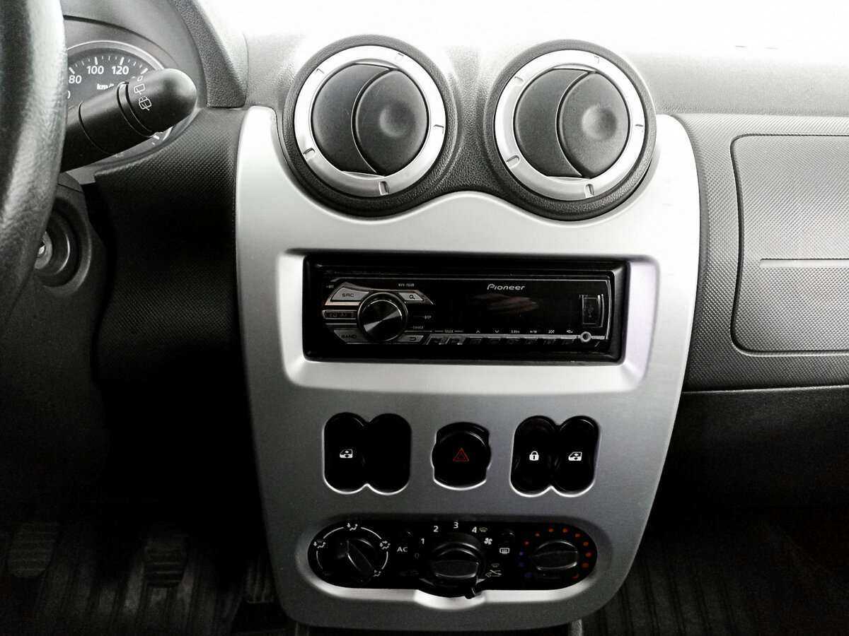 Продажа Б/У Рено Сандеро. Фото: #10