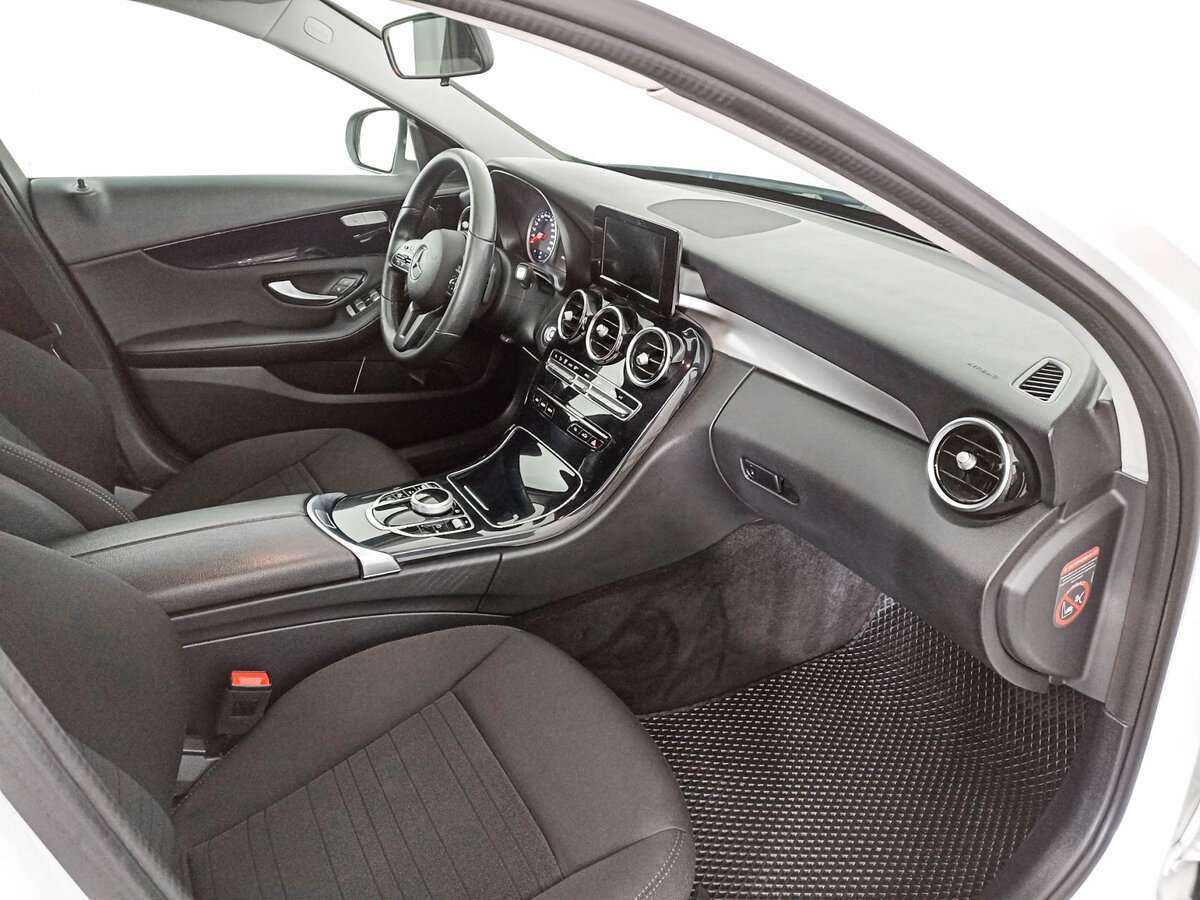 Купить Mercedes-Benz C-Класс с пробегом. Фото: #8