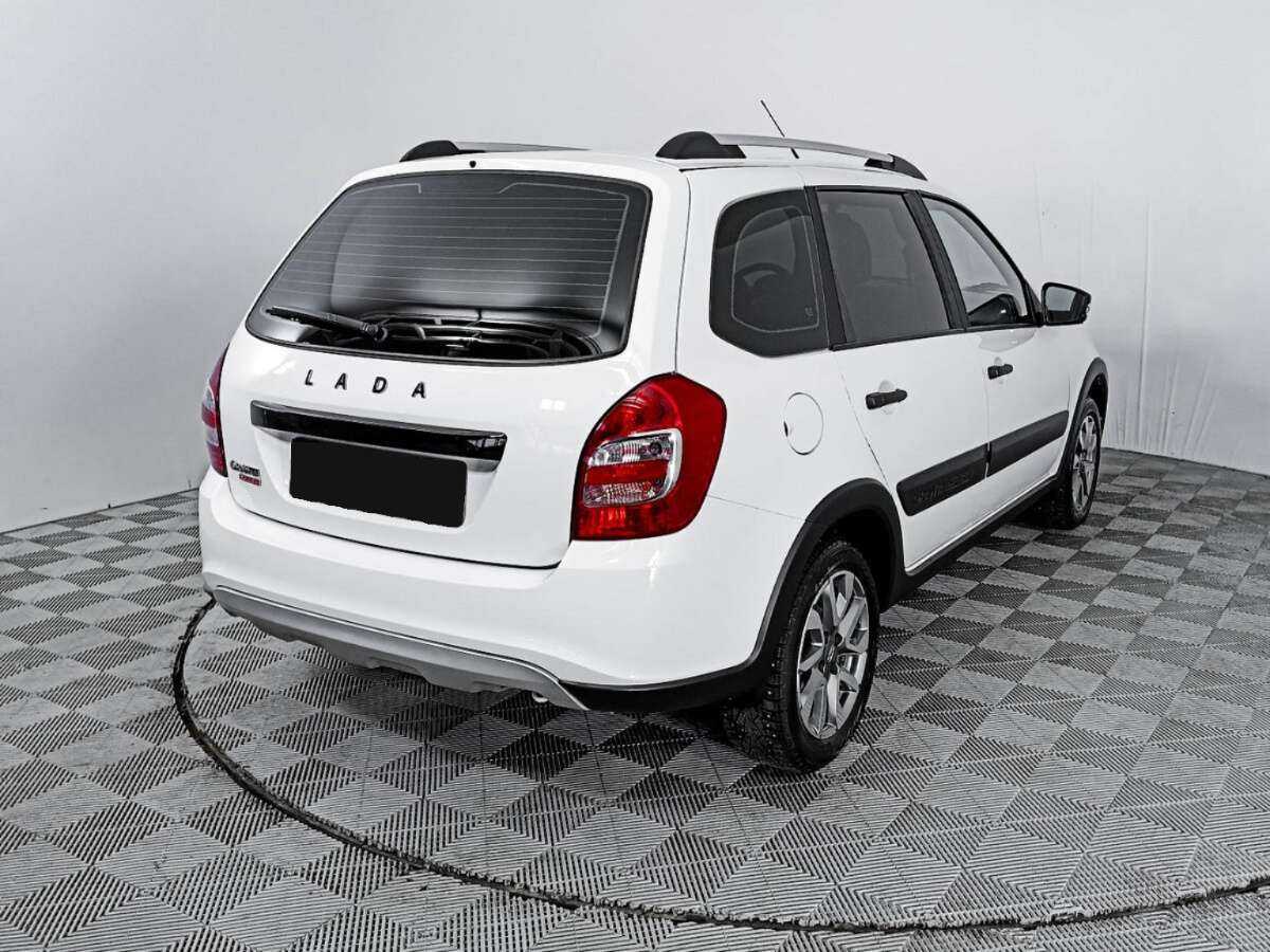 Купить Lada (ВАЗ) Granta с пробегом. Фото: #4