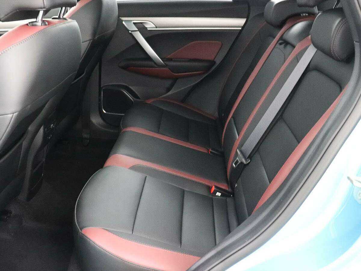 Купить Geely Coolray с пробегом. Фото: #8