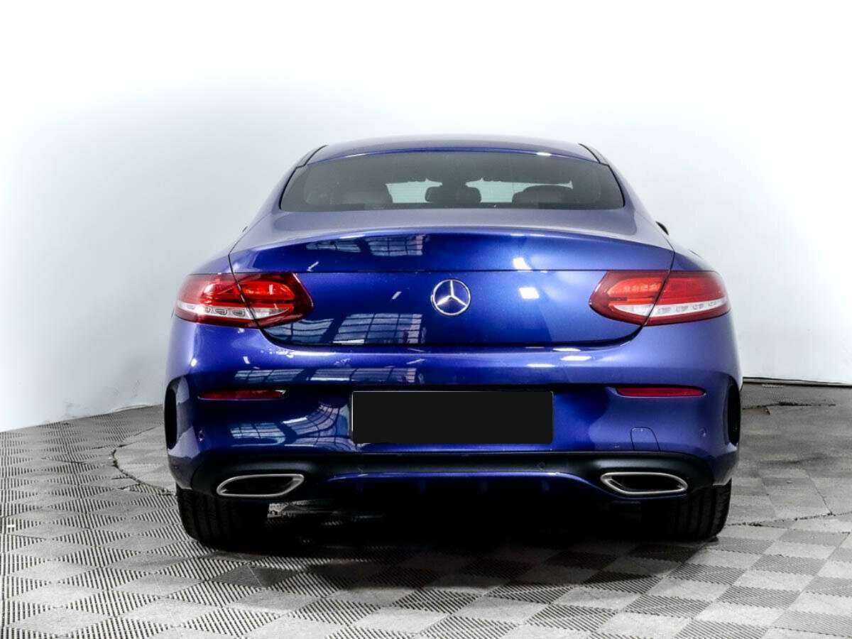 Купить Mercedes-Benz C-Класс с пробегом. Фото: #4