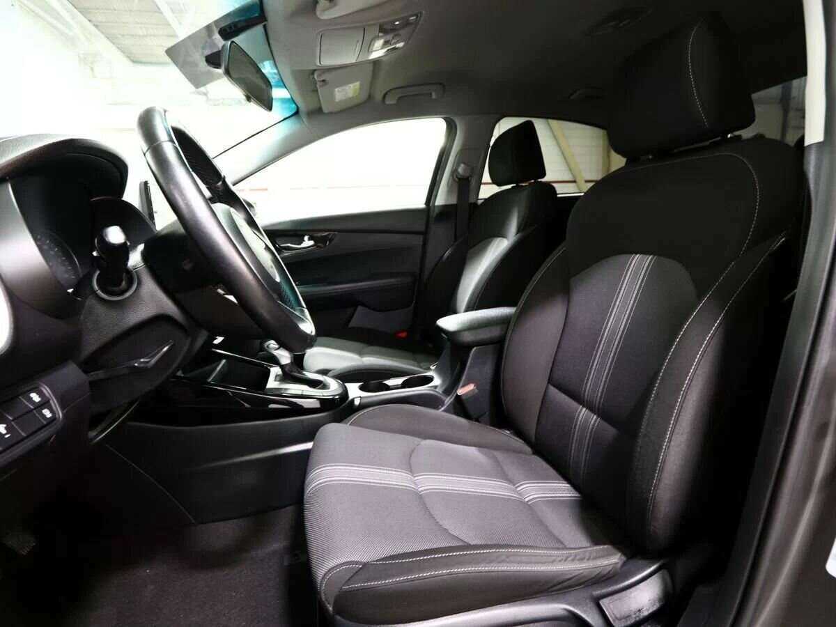 Купить Kia Cerato с пробегом. Фото: #3