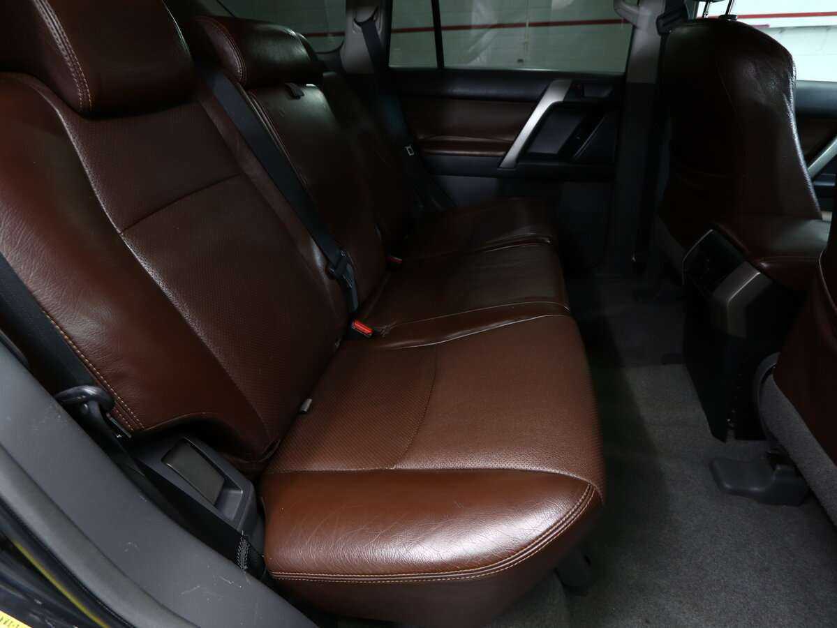 Купить Toyota Land Cruiser Prado с пробегом. Фото: #11