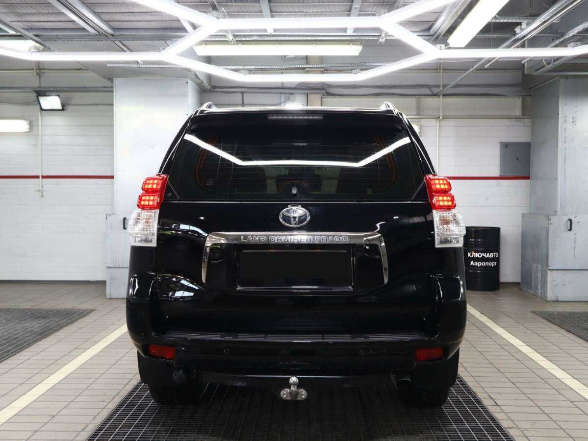 Купить Toyota Land Cruiser Prado с пробегом. Фото: #4
