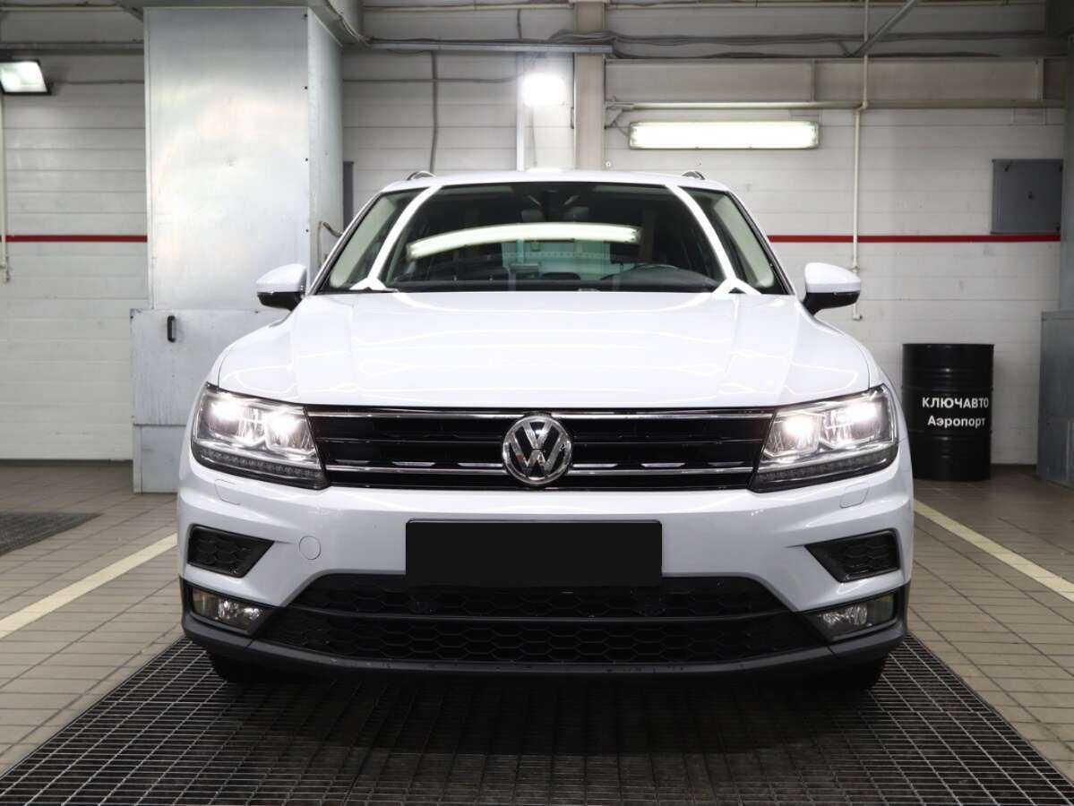 Купить Volkswagen Tiguan с пробегом. Фото: #1