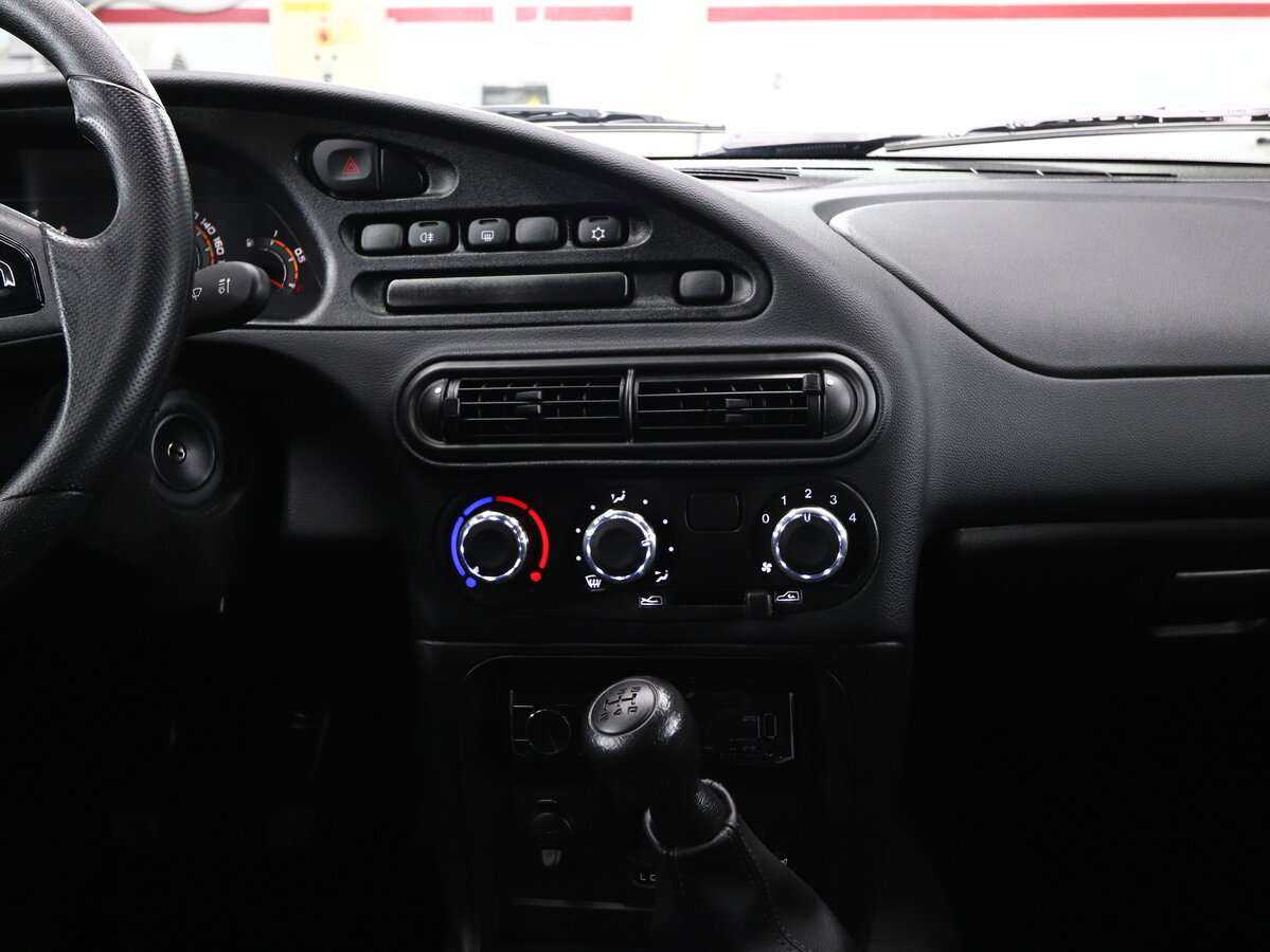 Купить Lada (ВАЗ) Niva с пробегом. Фото: #16