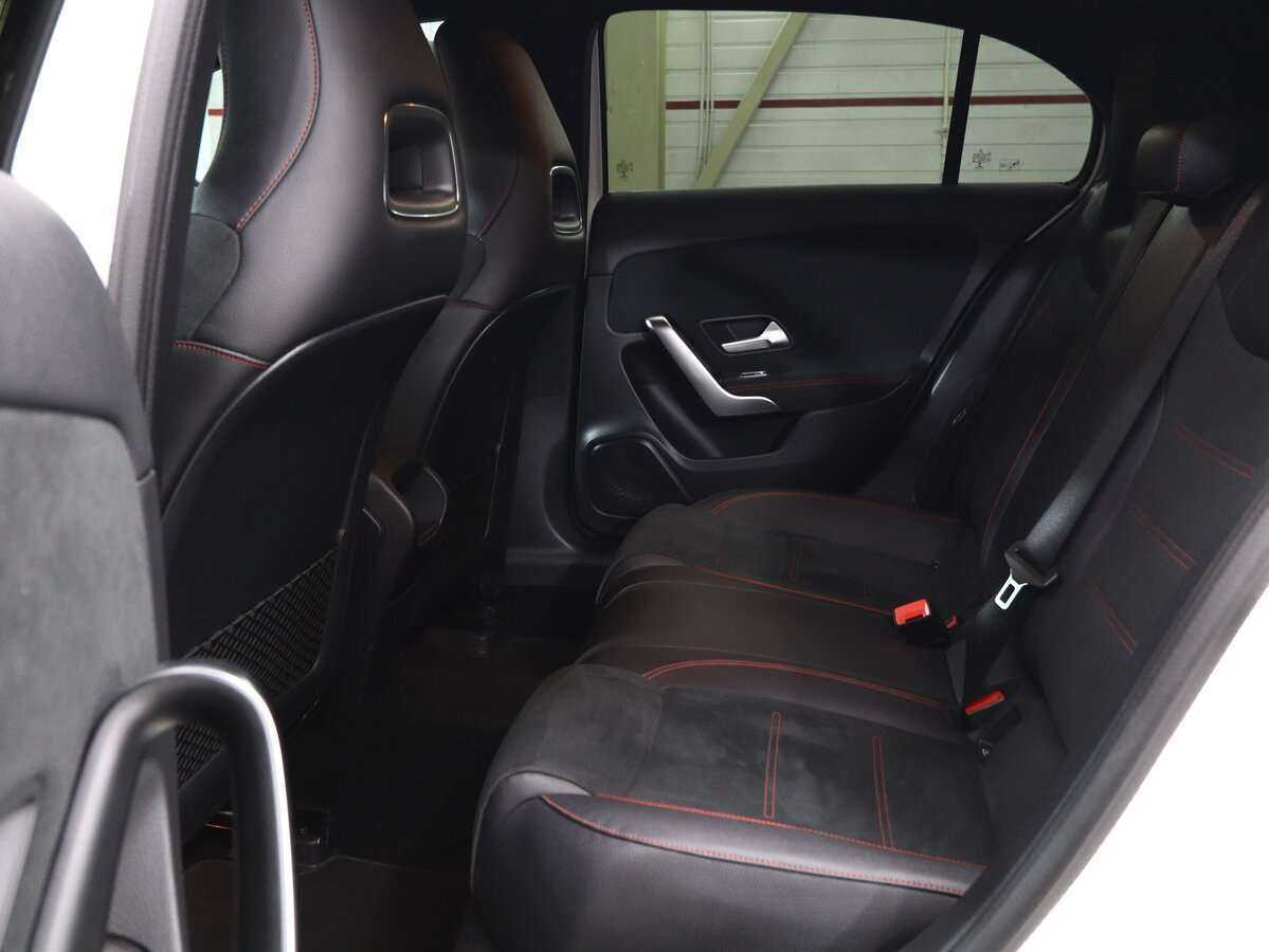 Купить Mercedes-Benz A-Класс с пробегом. Фото: #11