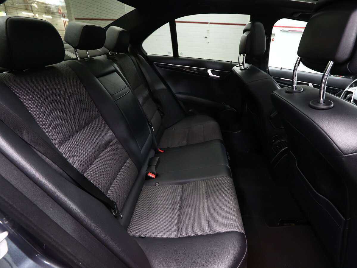 Купить Mercedes-Benz C-Класс с пробегом. Фото: #13