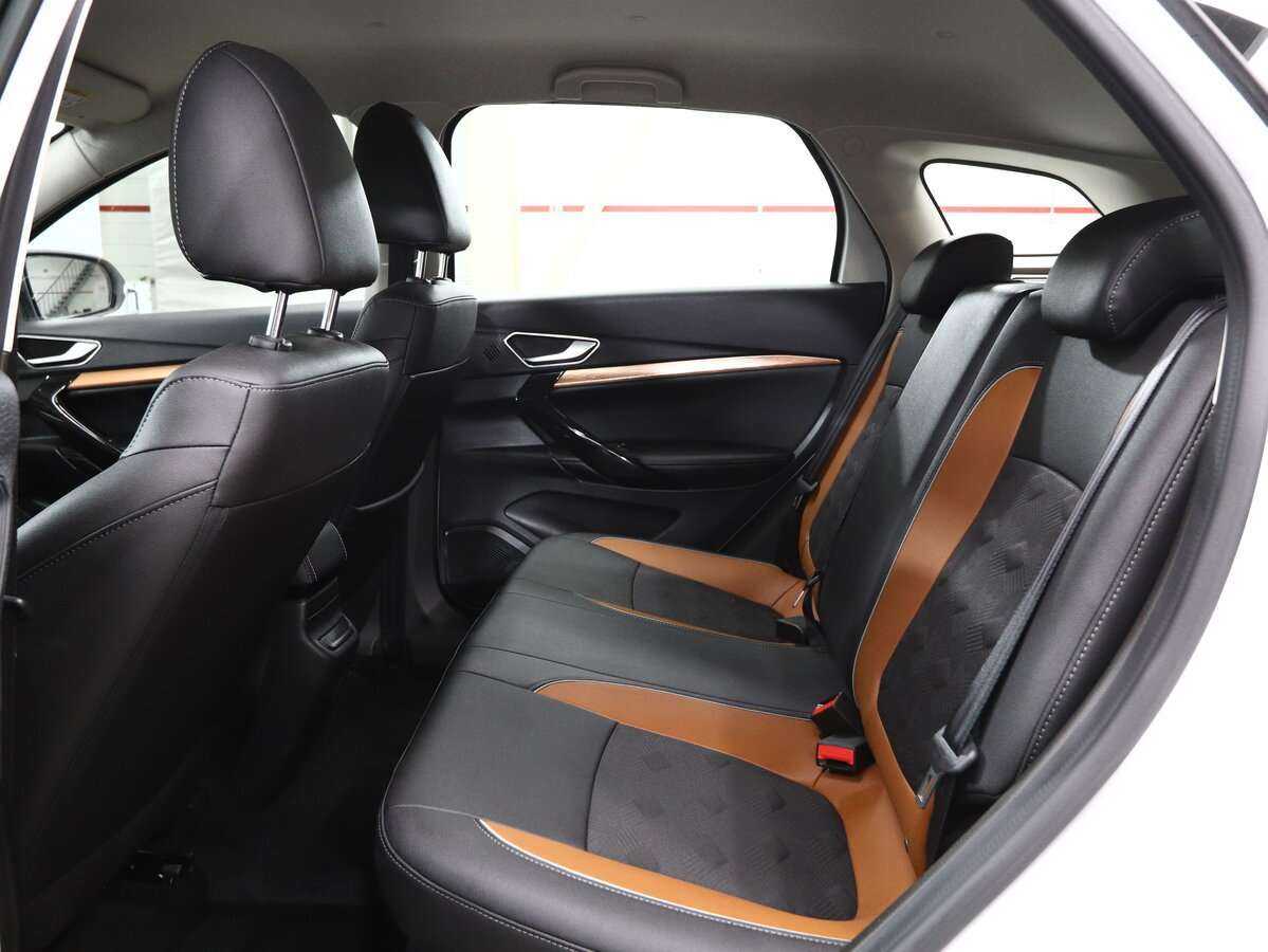 Купить Lada (ВАЗ) Vesta с пробегом. Фото: #13