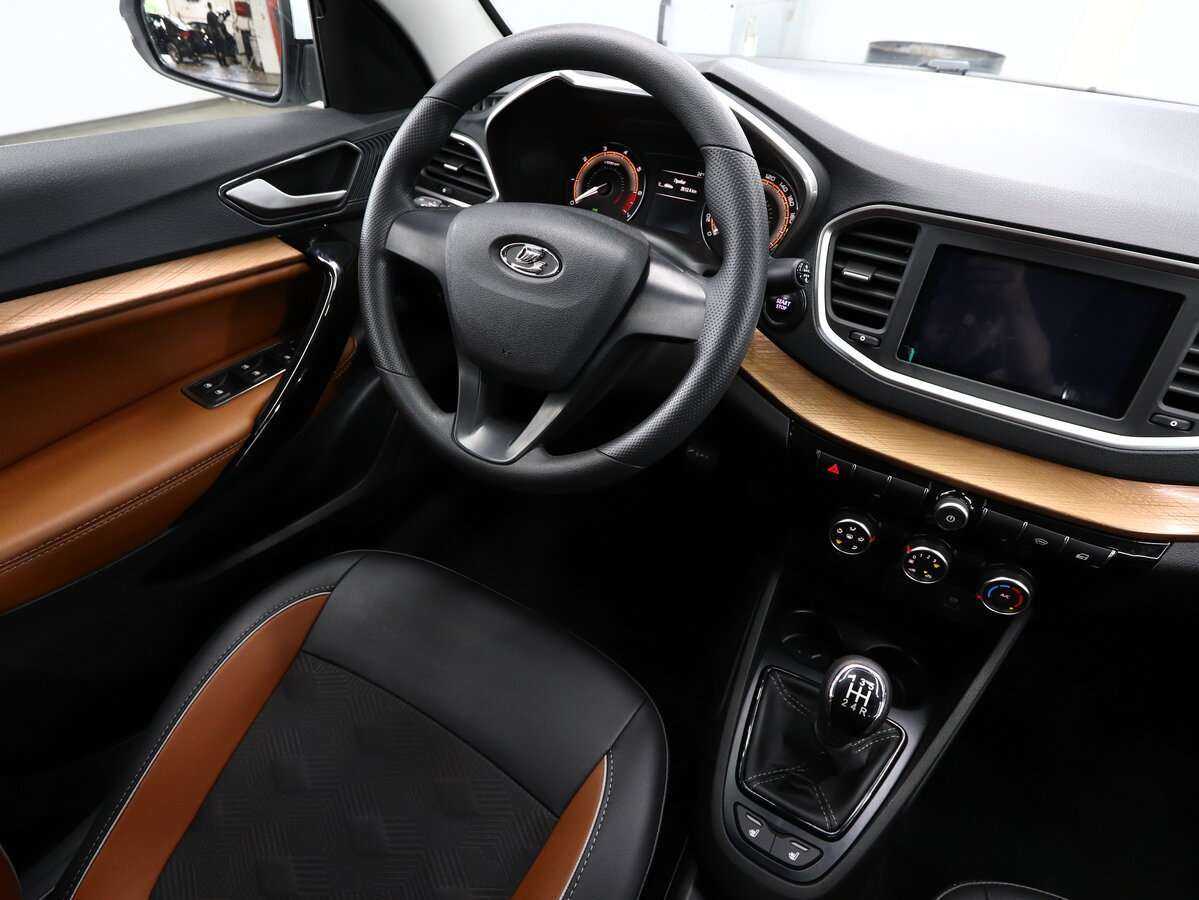 Купить Lada (ВАЗ) Vesta с пробегом. Фото: #14