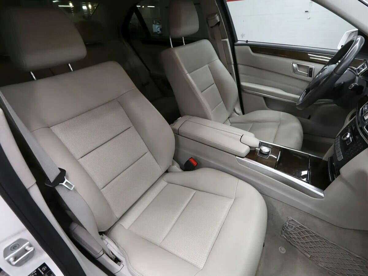 Купить Mercedes-Benz E-Класс с пробегом. Фото: #17