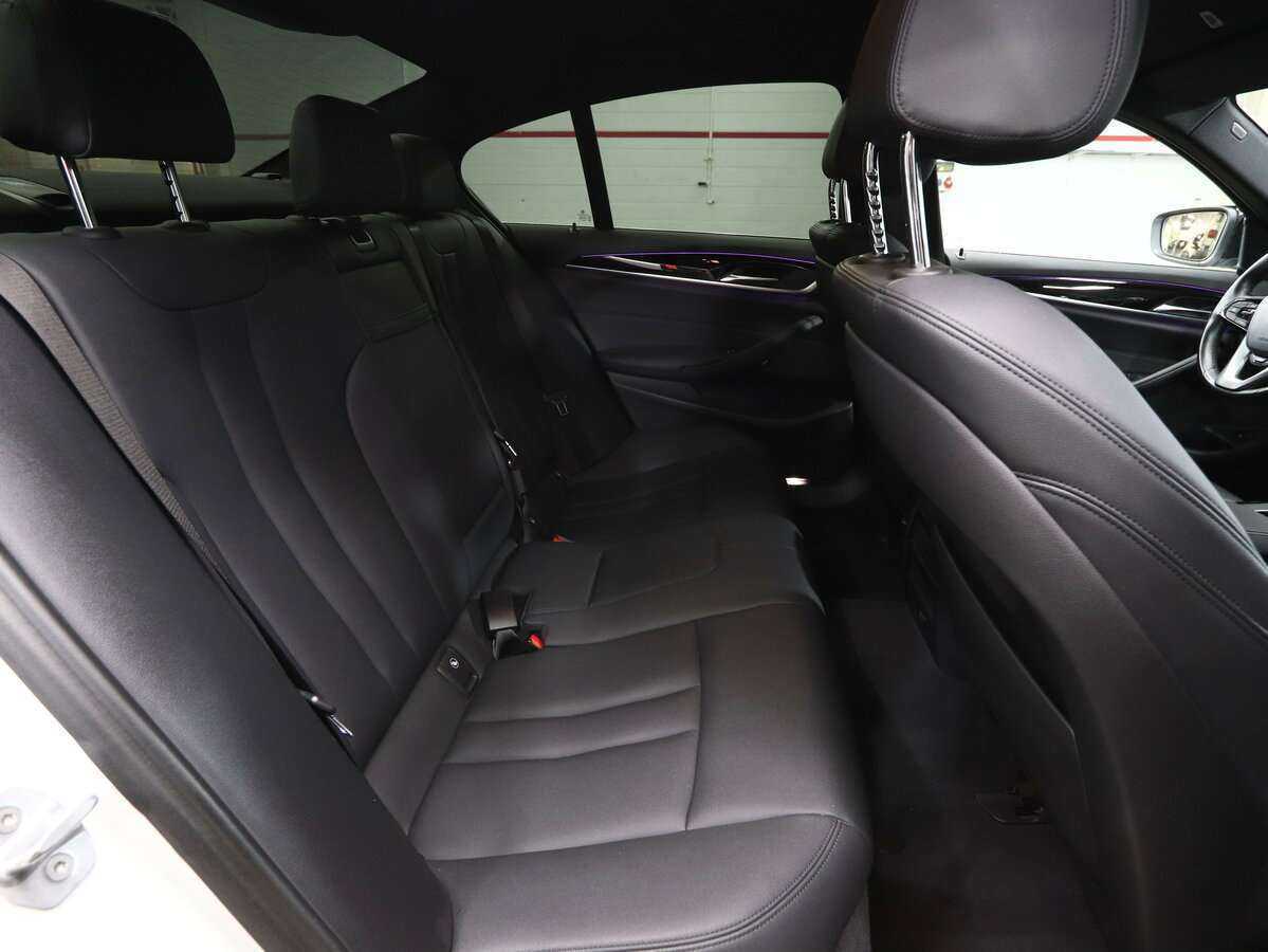 Купить BMW 5 серии с пробегом. Фото: #20