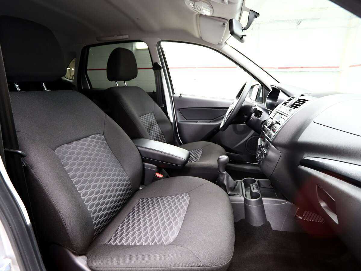 Купить Lada (ВАЗ) Granta с пробегом. Фото: #8