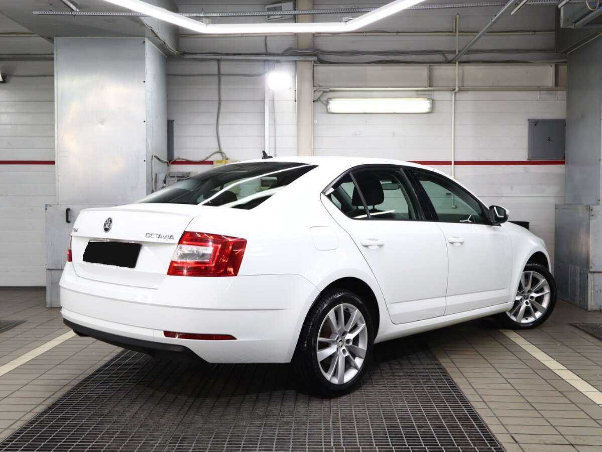 Купить Skoda Octavia с пробегом. Фото: #1