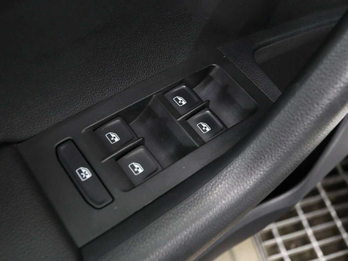 Купить Skoda Octavia с пробегом. Фото: #6