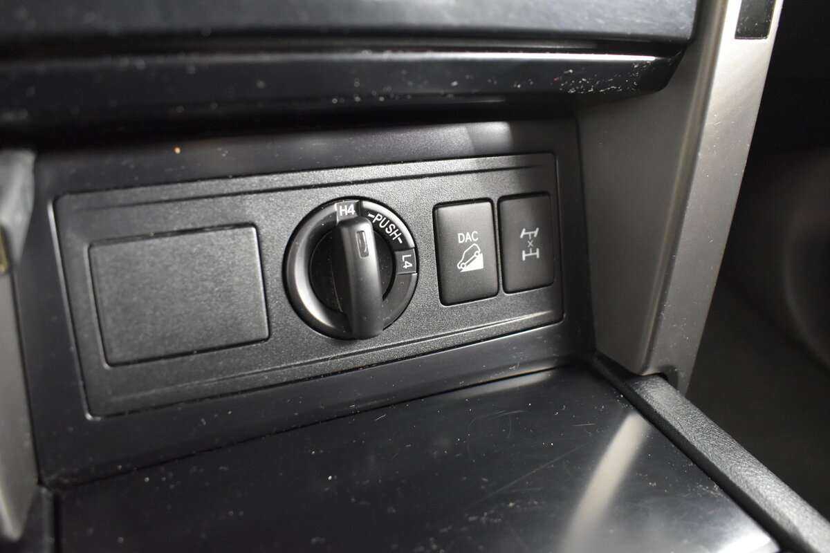 Купить Toyota Land Cruiser Prado с пробегом. Фото: #15