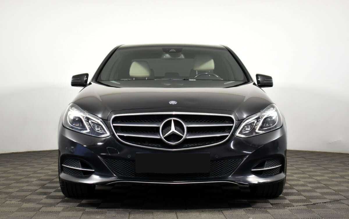 Купить Mercedes-Benz E-Класс с пробегом. Фото: #1