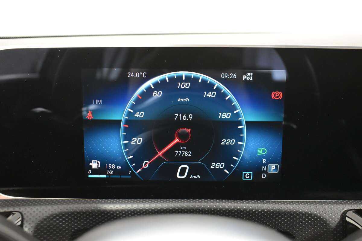 Купить Mercedes-Benz A-Класс с пробегом. Фото: #13