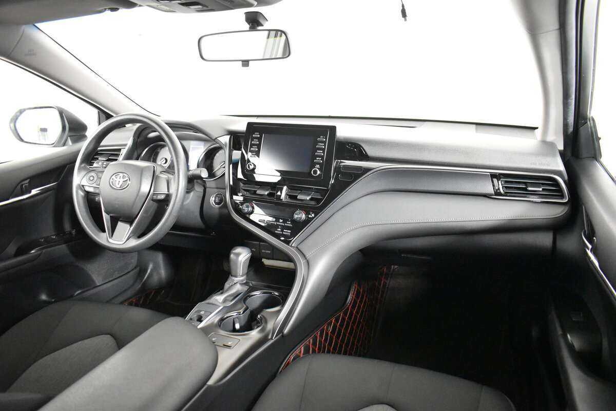 Купить Toyota Camry с пробегом. Фото: #9