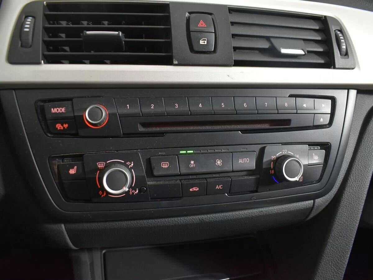 Купить BMW 3 серии с пробегом. Фото: #12