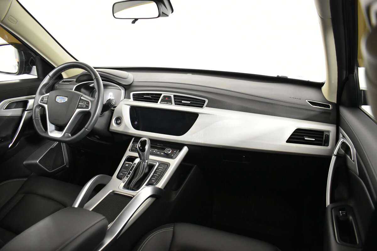 Купить Geely Atlas с пробегом. Фото: #11