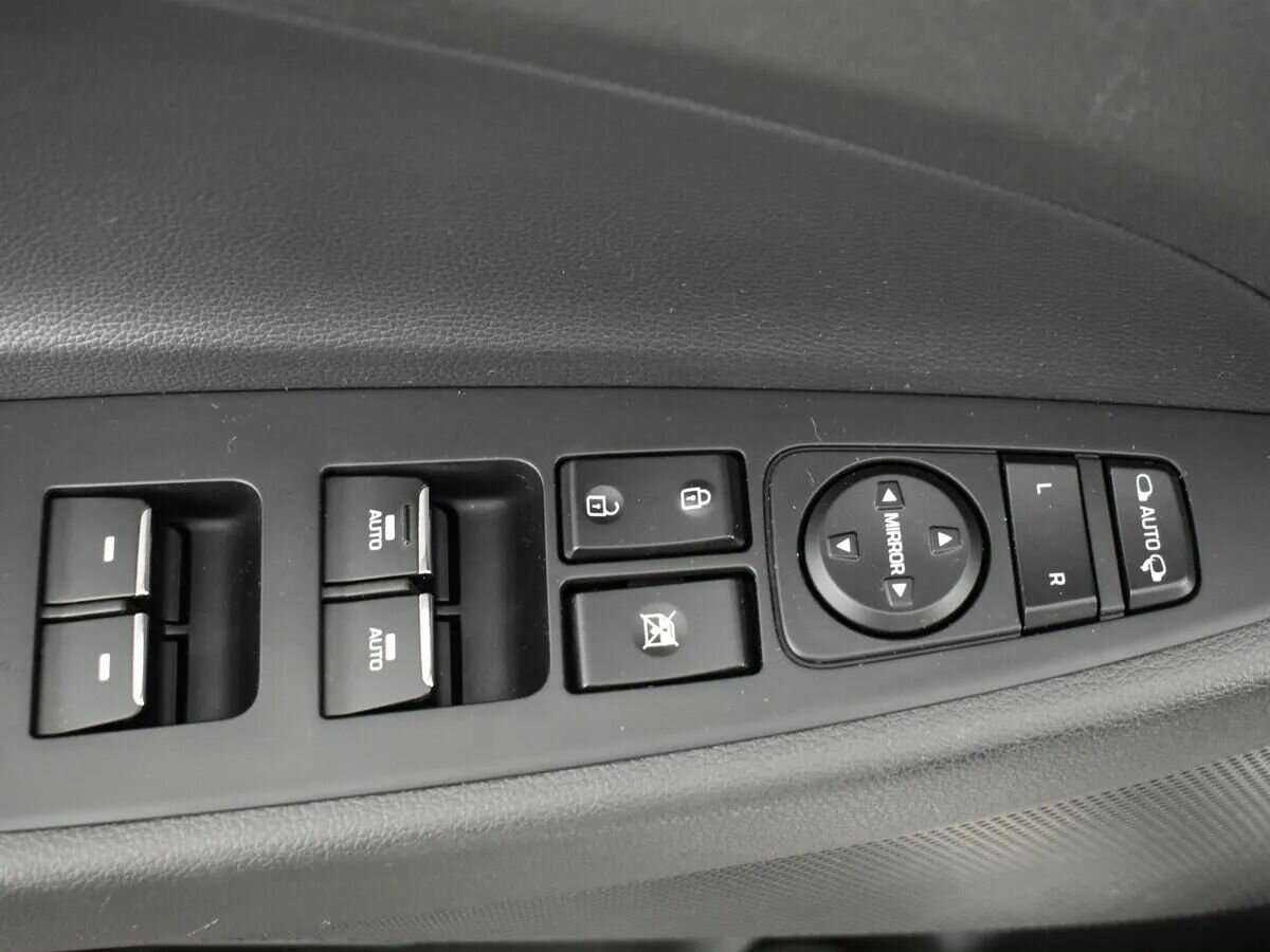 Купить Hyundai Tucson с пробегом. Фото: #23