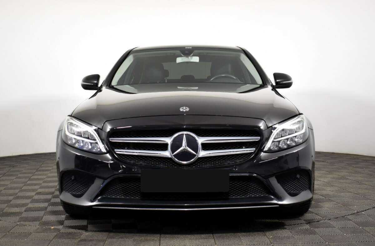 Купить Mercedes-Benz C-Класс с пробегом. Фото: #1