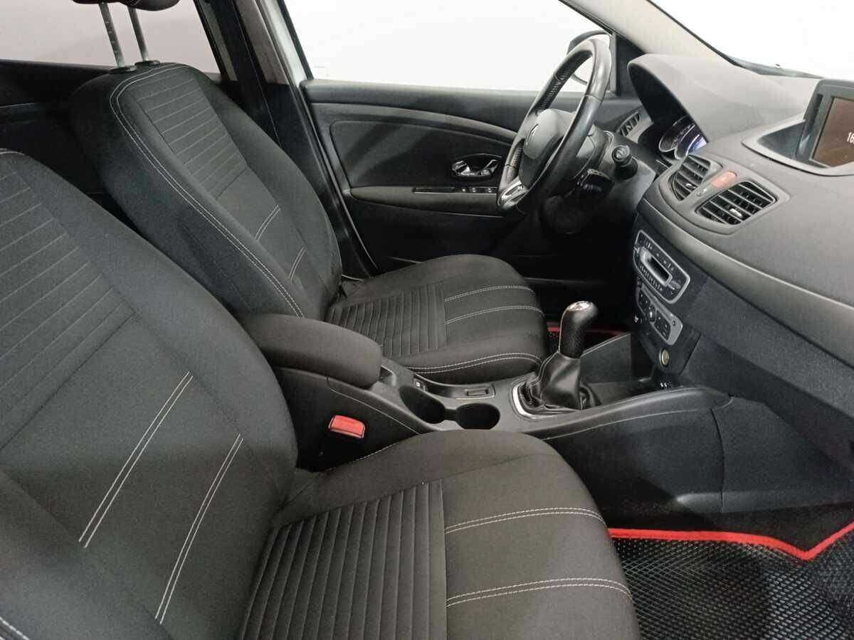 Купить Renault Fluence с пробегом. Фото: #9