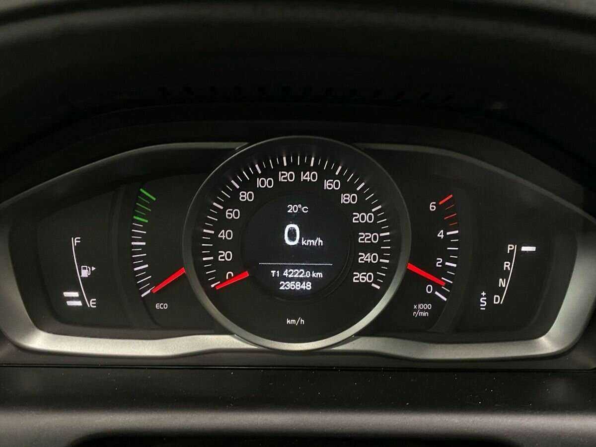 Продажа Б/У Вольво ИксЦ60. Фото: #12