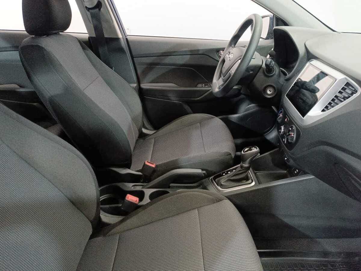 Купить Hyundai Accent с пробегом. Фото: #9