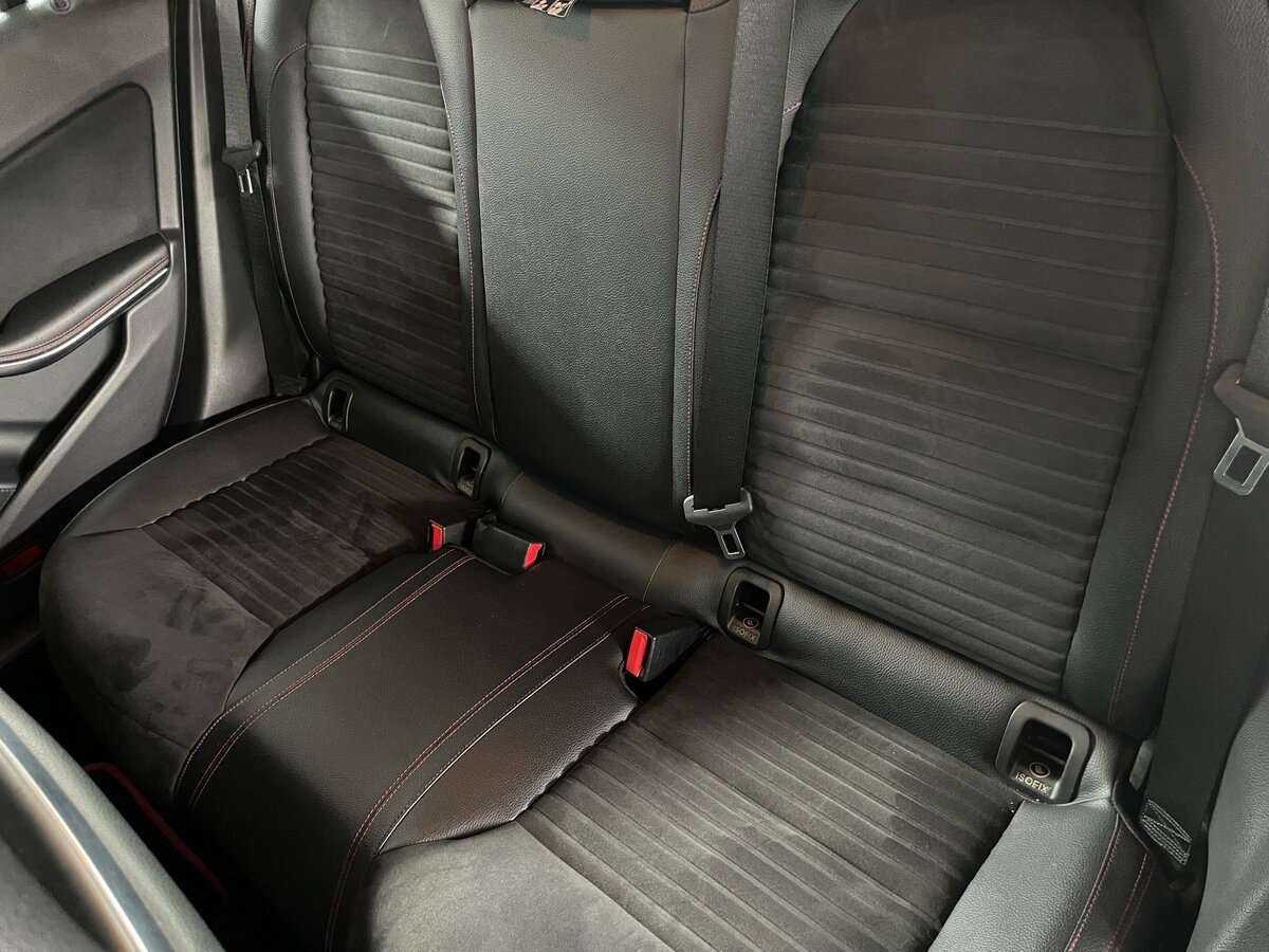 Купить Mercedes-Benz CLA с пробегом. Фото: #17