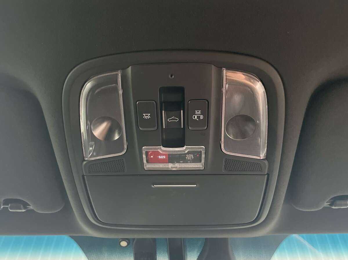 Купить Kia Optima с пробегом. Фото: #16