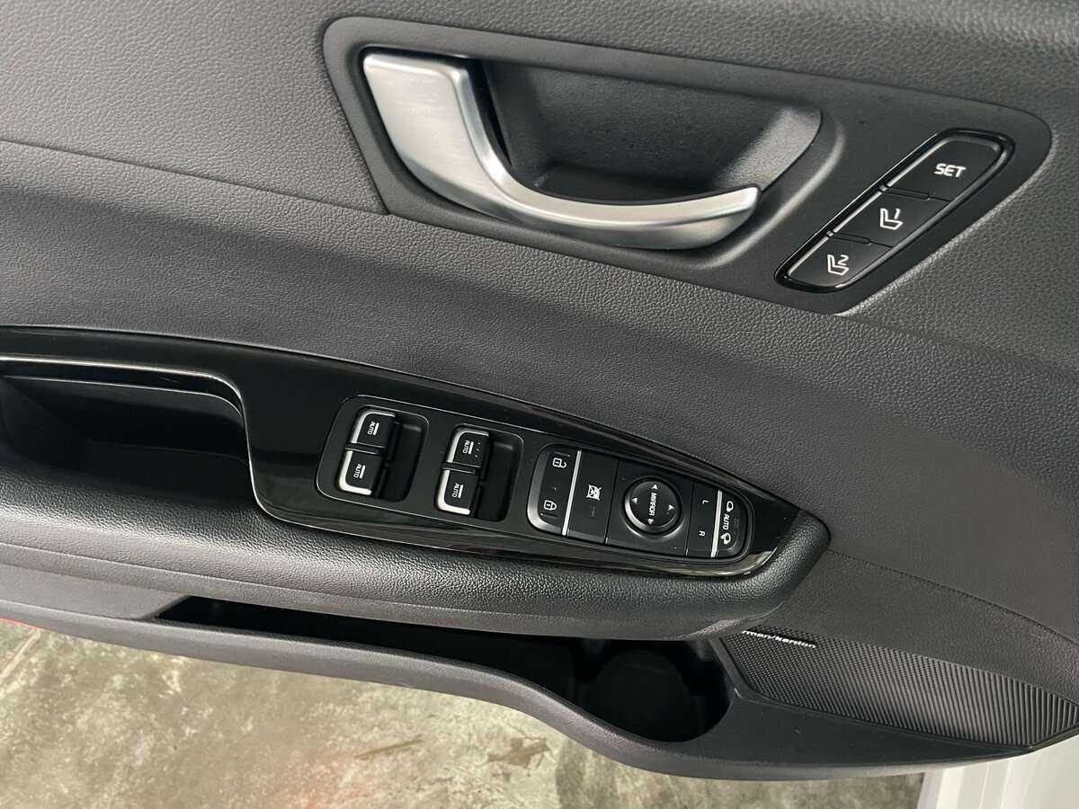 Купить Kia Optima с пробегом. Фото: #26