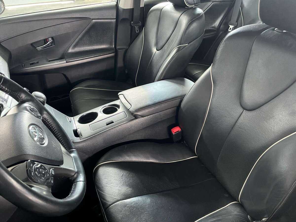 Купить Toyota Venza с пробегом. Фото: #15