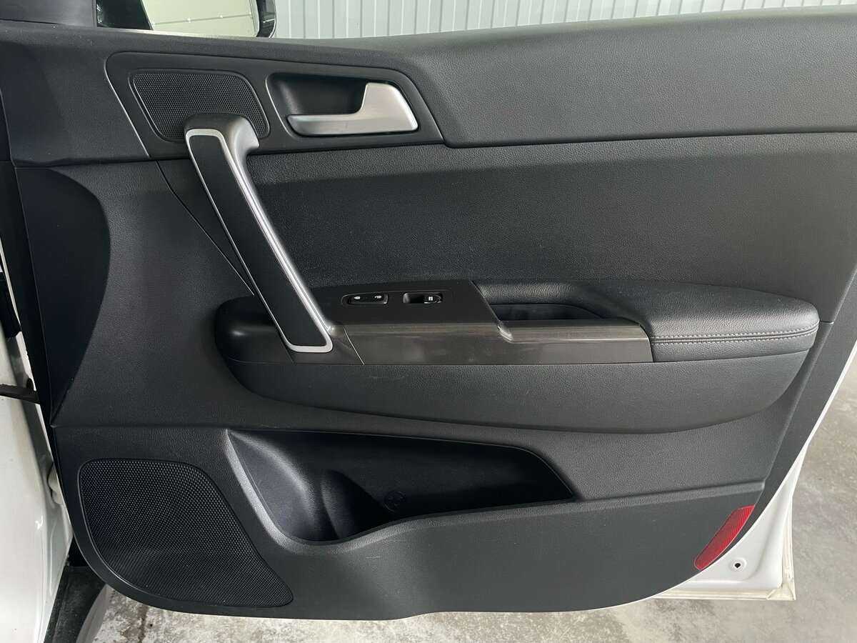 Купить Kia Sportage с пробегом. Фото: #22