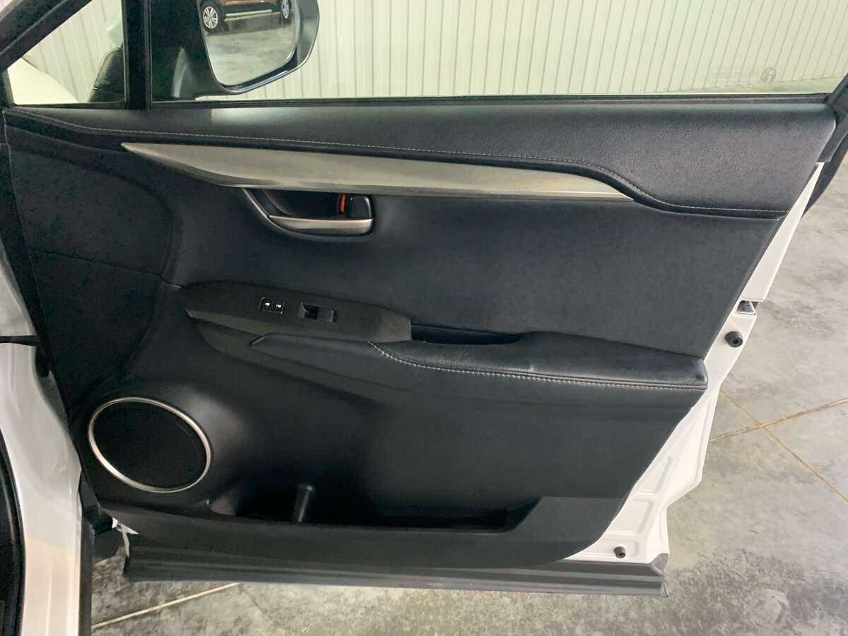 Купить Lexus NX с пробегом. Фото: #19