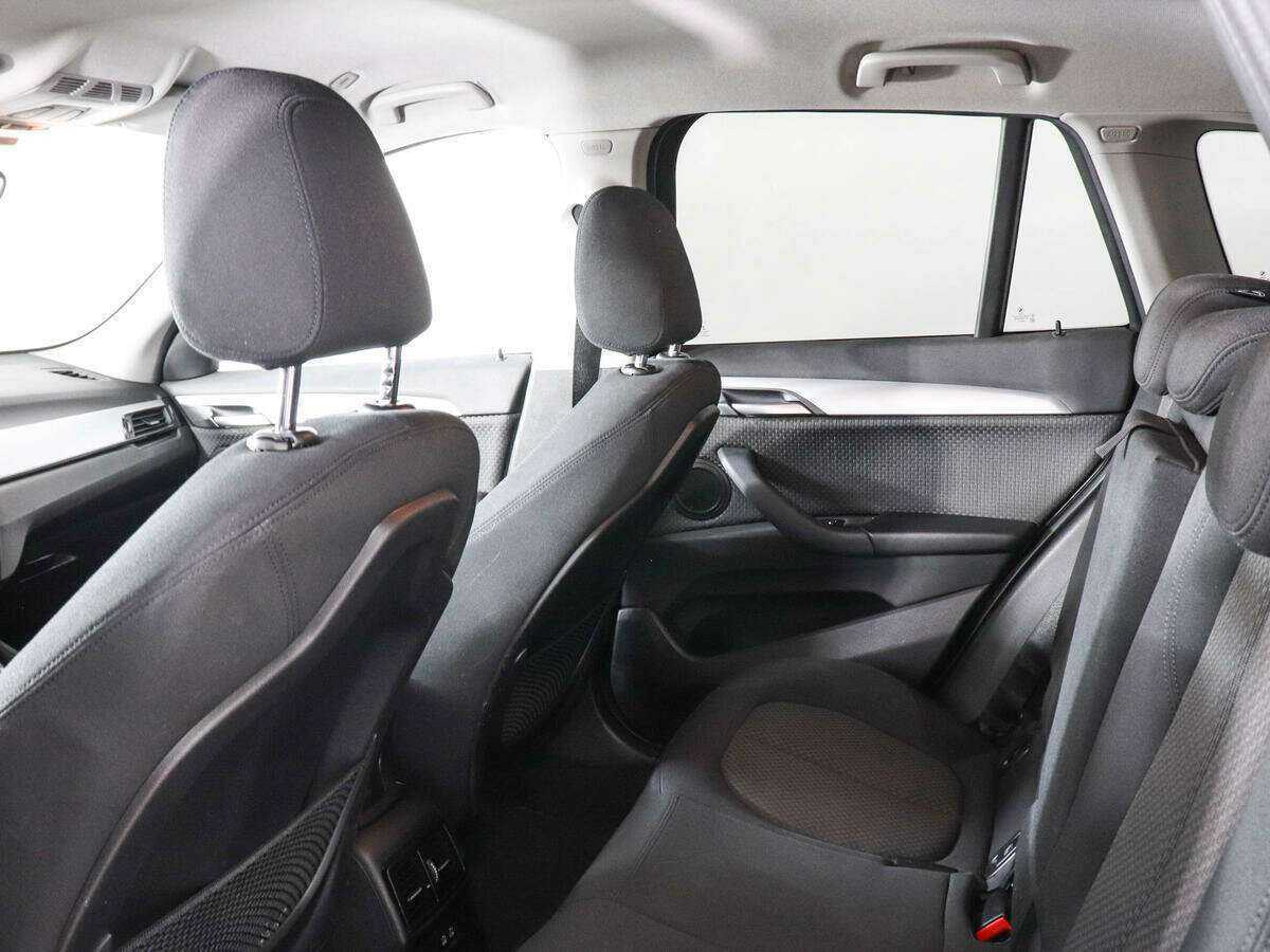 Купить BMW X1 с пробегом. Фото: #10