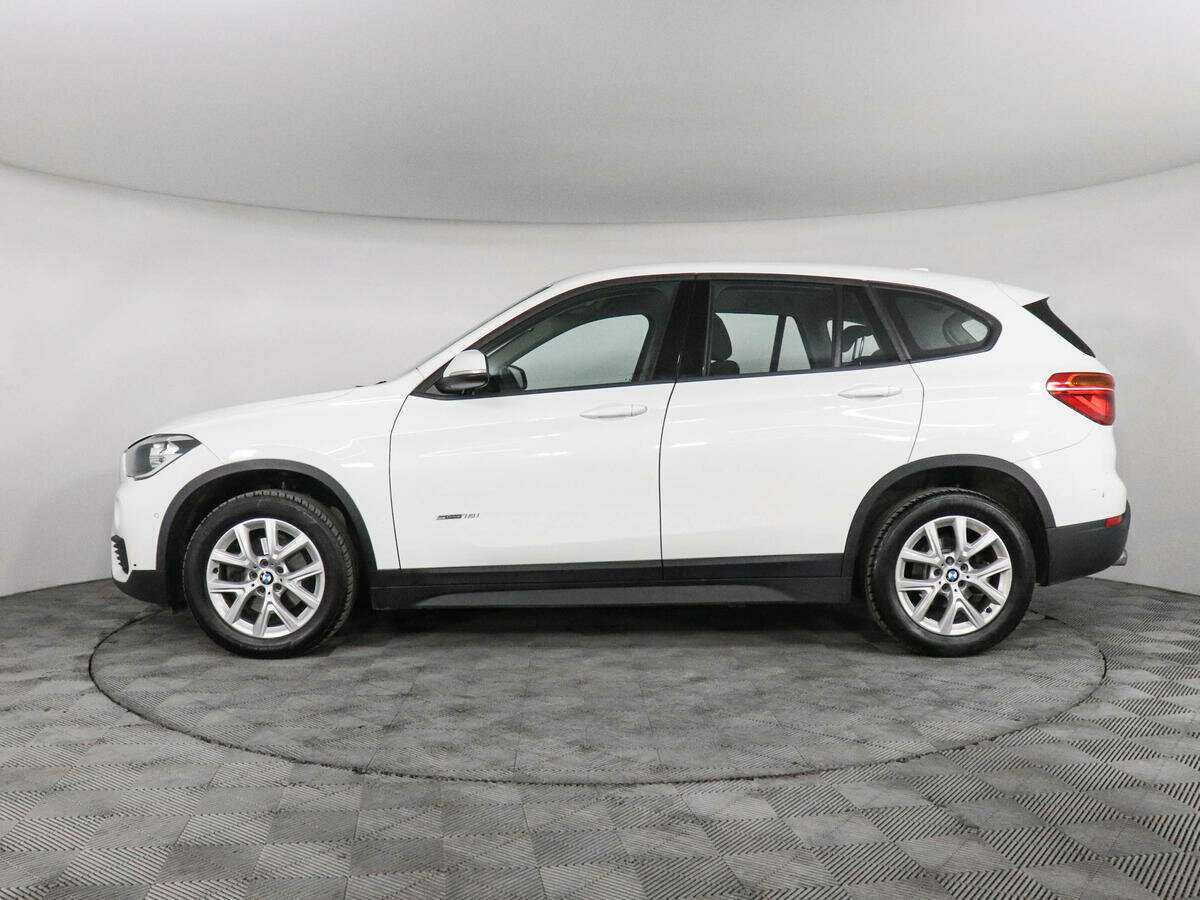 Купить BMW X1 с пробегом. Фото: #4