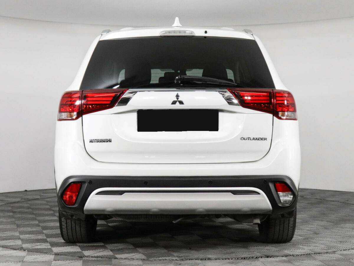 Купить Mitsubishi Outlander с пробегом. Фото: #5